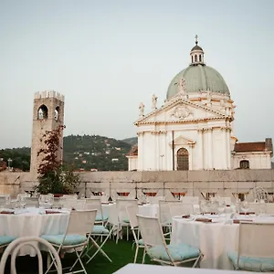 Hotell Vittoria, Brescia