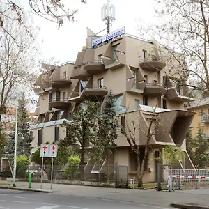3* Hotel Leonardo